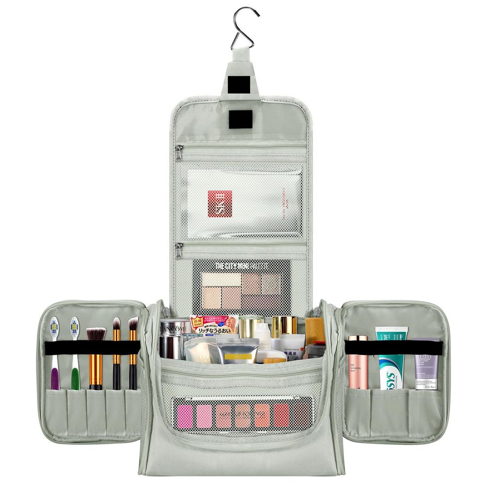 TOILETRY BAG